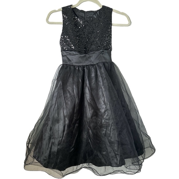 Other - Kid’s Girls Sequins And Black Tulle Sleeveless Holiday Dress Size 160 BNWOT